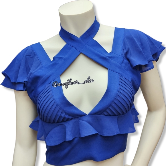 [NEW] Nasty Gal Choker Flutter Sleeve Halter Crop Top - Picture 9 of 14